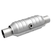 Load image into Gallery viewer, MagnaFlow Conv Universal 2.50 Midbed O2 Rear CA
