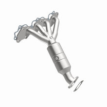 Load image into Gallery viewer, MagnaFlow Conv DF 08-09 Ford Focus 2.0L
