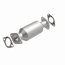 Load image into Gallery viewer, Magnaflow 11-13 Sorento 2.4L Underbody Direct Fit Converter
