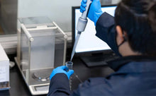 Load image into Gallery viewer, MagnaFlow Conv DF 01-04 Frontier Driver Side 3.3L
