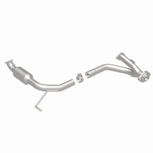Load image into Gallery viewer, MagnaFlow Conv DF 05-09 Tacoma 4L D/S rr OEM
