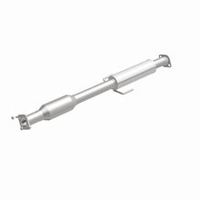 Load image into Gallery viewer, Magnaflow 12-14 Azera 3.3L Underbody Direct Fit Converter
