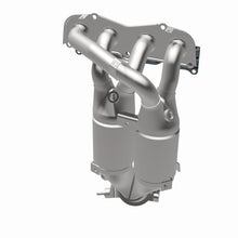 Load image into Gallery viewer, MagnaFlow Conv DF 01-06 Toyota Highlander 2.4L
