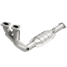 Load image into Gallery viewer, MagnaFlow Conv DF 93-94 Saab 9000 2.3L
