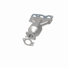 Load image into Gallery viewer, MagnaFlow Conv DF 07-09 Mitsu Outlander 3.0L
