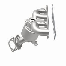 Load image into Gallery viewer, Magnaflow 19-20 Hyundai Tucson OEM/EPA Compliant Manifold Catalytic Coverter
