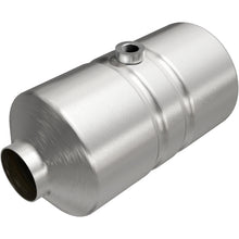 Load image into Gallery viewer, Magnaflow Conv Univ 2.00in. Mid-Bed O2 CA
