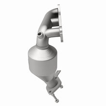 Load image into Gallery viewer, MagnaFlow Converter Direct Fit 07-15 Toyota Sienna 3.5L
