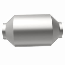 Load image into Gallery viewer, Magnaflow California Grade CARB Universal Catalytic Converter - 2.5in In / 2.5in Out / 9in Long
