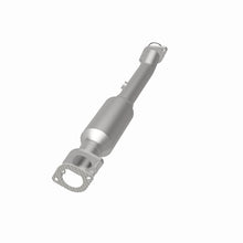 Load image into Gallery viewer, Magnaflow 2004 Nissan Titan 5.6L Direct Fit Converter
