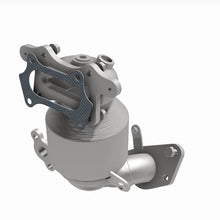 Load image into Gallery viewer, Magnaflow 15-21 Honda Fit 1.5L Direct Fit CARB Compliant Converter
