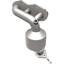 Load image into Gallery viewer, MagnaFlow Conv DF 14-15 Toyota Highlander 3.5L Manifold
