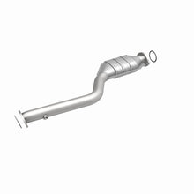 Load image into Gallery viewer, MagnaFlow Conv DF 92-97 GS300/SC300 3.0 Rear
