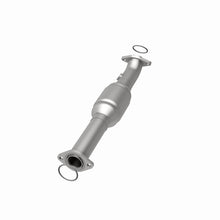Load image into Gallery viewer, MagnaFlow Conv DF 05-09 Toyota Tacoma 4.0L P/S Rear
