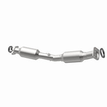 Load image into Gallery viewer, Magnaflow 13-15 Nissan Sentra 1.8L California Grade CARB Compliant DF Catalytic Converter
