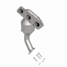Load image into Gallery viewer, MagnaFlow Conv DF 2004 Mazda MPV 3.0L
