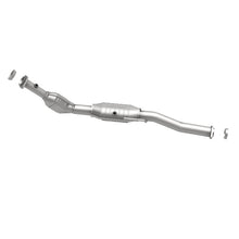Load image into Gallery viewer, MagnaFlow Conv DF 02-04 Infiniti I35 3.5L rea
