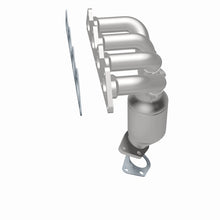 Load image into Gallery viewer, MagnaFlow Conv DF 01-05 Dodge Stratus 2.4L
