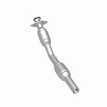 Load image into Gallery viewer, MagnaFlow Conv DF 03-04 Vibe/Matrix/Corol OEM
