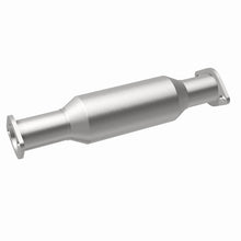 Load image into Gallery viewer, MagnaFlow Conv DF 97-00 Mit Diamante 3.5L 49S

