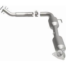 Load image into Gallery viewer, Magnaflow 07-12 Toyota Tundra 4.0L Direct Fit Converter
