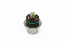 Load image into Gallery viewer, Aeromotive Gen5/6 Chevrolet Camaro Fuel Pressure Regulator - 60psi

