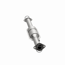 Load image into Gallery viewer, MagnaFlow Conv DF 05-09 Toyota Tacoma 4.0L P/S Rear
