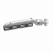 Load image into Gallery viewer, Magnaflow 2004 Nissan Titan 5.6L Direct Fit Converter
