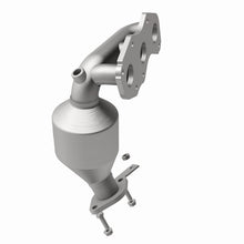 Load image into Gallery viewer, MagnaFlow Converter Direct Fit 07-15 Toyota Sienna 3.5L
