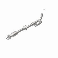 Load image into Gallery viewer, Magnaflow Conv DF 02-03 Toyota Camry 3.0L
