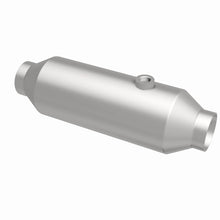 Load image into Gallery viewer, MagnaFlow 99-03 Honda Odyssey V6 3.5L California Grade CARB Compliant Universal Catalytic Converter
