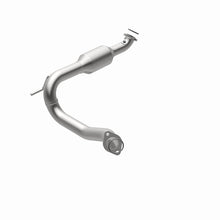 Load image into Gallery viewer, Magnaflow Conv DF 10-12 Toy FJ/4Runner 4.0L
