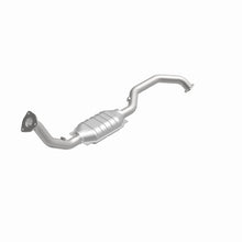 Load image into Gallery viewer, MagnaFlow Conv DF 98-02 3.5L Isuzu Trooper PS
