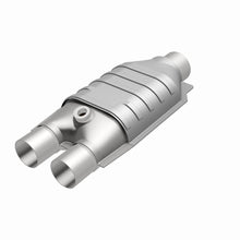 Load image into Gallery viewer, MagnaFlow Conv Univ 2/2.5 Single O2 Boss
