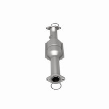 Load image into Gallery viewer, MagnaFlow Conv DF 05-09 Toyota Tacoma 4.0L P/S Rear
