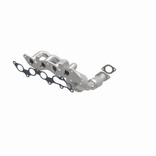 Load image into Gallery viewer, Magnaflow 05-06 Ford Focus 2.0L Direct Fit Converter
