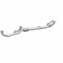 Load image into Gallery viewer, MagnaFlow 18-20 Honda Odyssey V6 3.5L OEM Underbody Single Grade Direct-Fit Catalytic Converter
