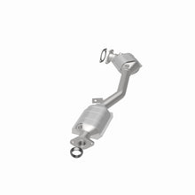 Load image into Gallery viewer, Magnaflow Conv DF 04 Forester 2.5L Rr CA
