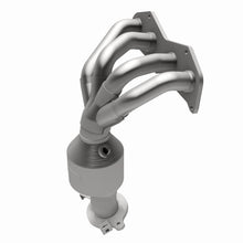 Load image into Gallery viewer, MagnaFlow Conv DF 07 Toyota Highlander 2.4L
