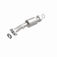 Load image into Gallery viewer, MagnaFlow 15-17 Honda Fit L4 1.5L OEM Grade Direct Fit Catalytic Converter
