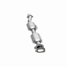 Load image into Gallery viewer, MagnaFlow Conv DF 98-00 Ford Ranger 4.0L/3.0L Rear / 98-00 Mazda B300 3.0L / B4000 4.0L Rear
