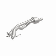 Load image into Gallery viewer, MagnaFlow Conv DF 07 VW Touareg 3.6L Rear
