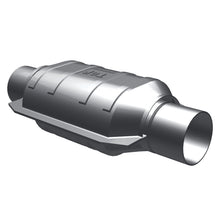 Load image into Gallery viewer, MagnaFlow Conv Univ 2.50inch OBDII Rear 50 State
