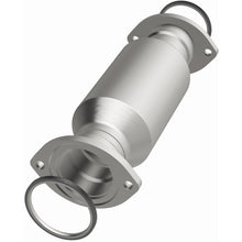 Load image into Gallery viewer, Magnaflow 93-94 Land Cruiser 4.5 Undby Direct Fit Converter
