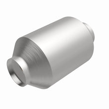 Load image into Gallery viewer, Magnaflow California Grade CARB Universal Catalytic Converter - 2.5in In / 2.5in Out / 9in Long
