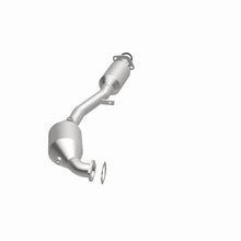 Load image into Gallery viewer, Magnaflow 2005 Saab 9-2X 2.5L Direct Fit Converter
