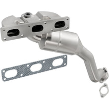 Load image into Gallery viewer, Magnaflow Conv DF BMW 5 01-03 front
