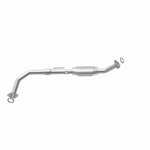 Load image into Gallery viewer, Magnaflow Conv DF 00-02 Tundra 4.7L 4WD FL
