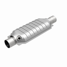 Load image into Gallery viewer, MagnaFlow Conv Univ 2.5 Single O2 Boss
