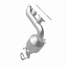 Load image into Gallery viewer, Magnaflow 04-06 Toyota Sienna 3.3L Direct Fit Converter
